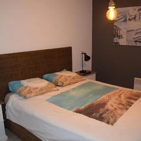 Apartment Miramar Zeedijk 168